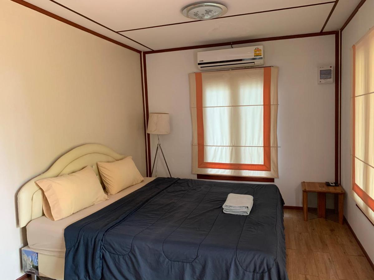 Oyo 75402 Villa Rayonghouse Ban Nong Sai Yong Bagian luar foto