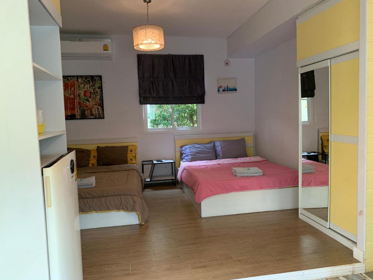 Oyo 75402 Villa Rayonghouse Ban Nong Sai Yong Bagian luar foto