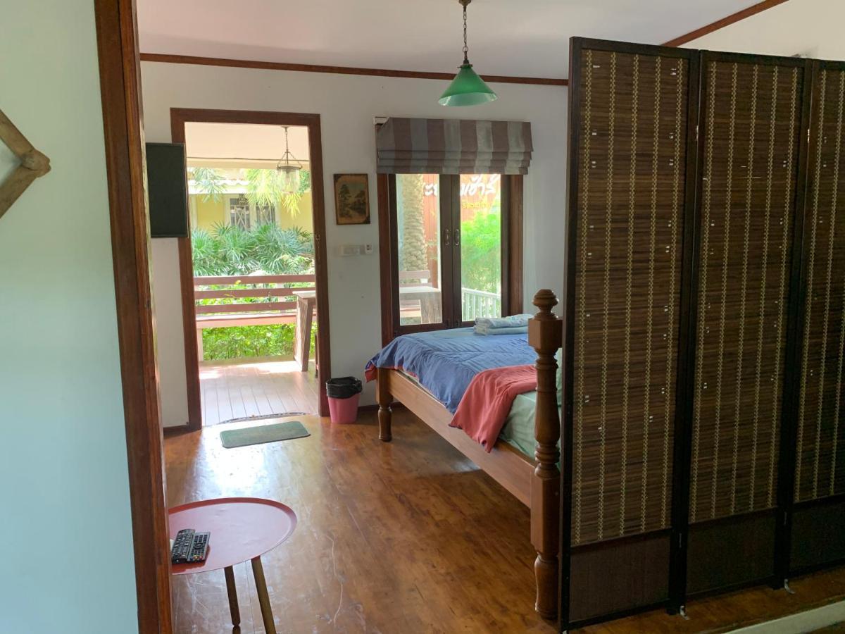 Oyo 75402 Villa Rayonghouse Ban Nong Sai Yong Bagian luar foto