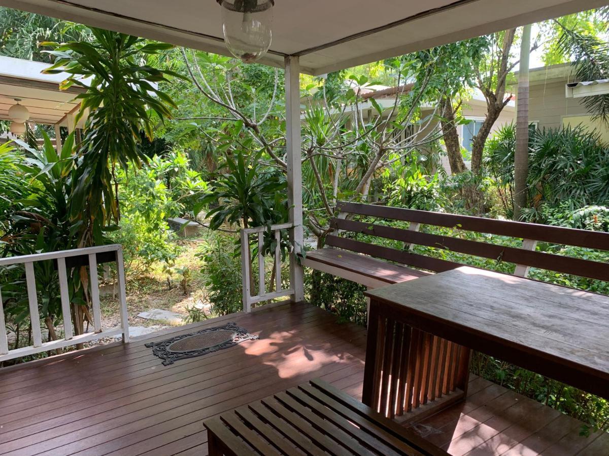 Oyo 75402 Villa Rayonghouse Ban Nong Sai Yong Bagian luar foto