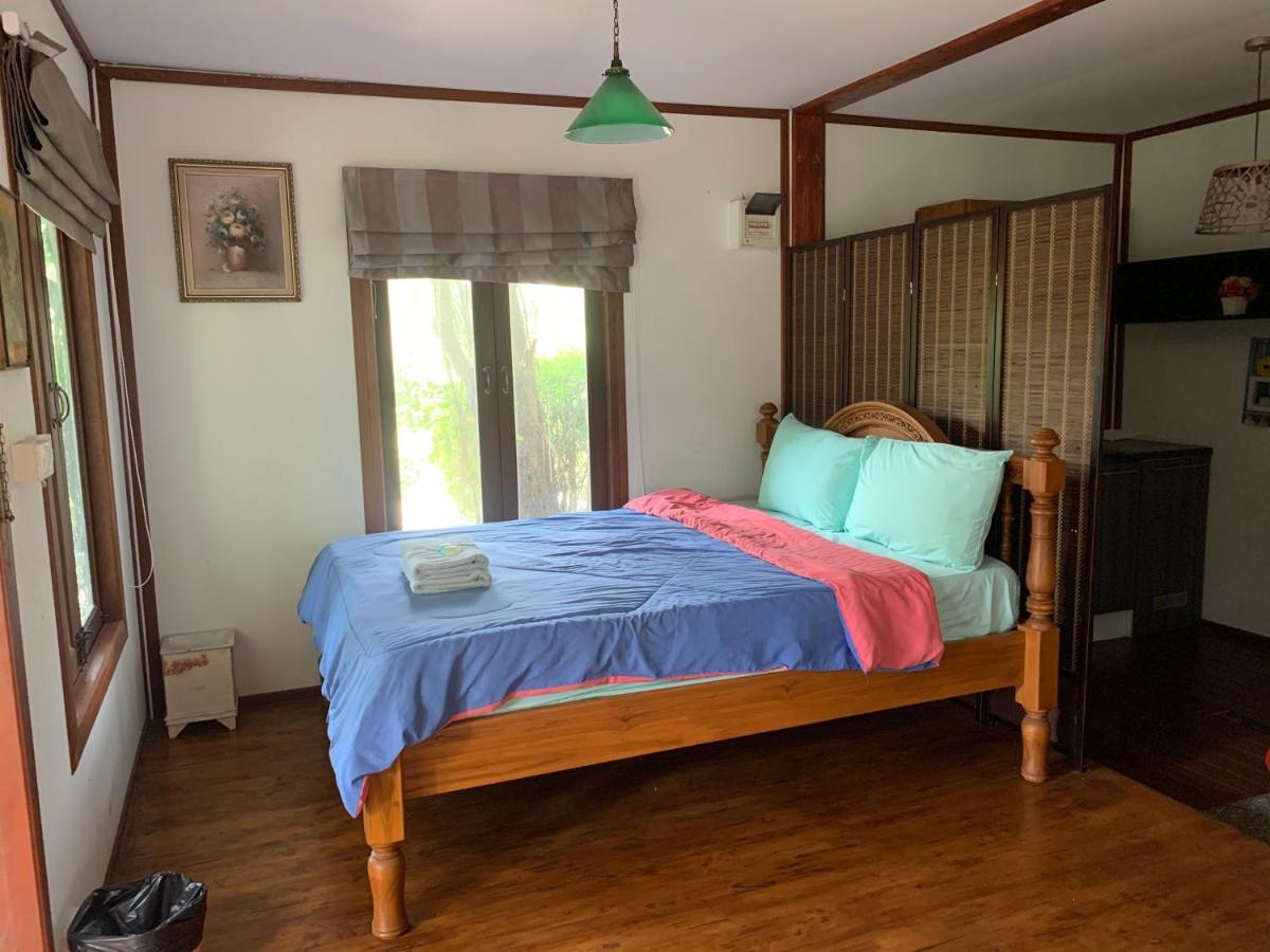 Oyo 75402 Villa Rayonghouse Ban Nong Sai Yong Bagian luar foto
